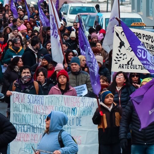 Continúa el paro docente por tiempo indeterminado en Tierra del Fuego 