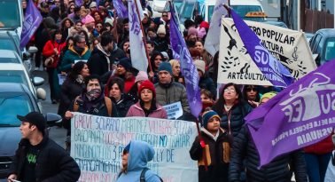 Continúa el paro docente por tiempo indeterminado en Tierra del Fuego 
