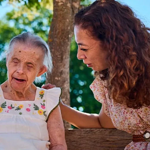Vivió hasta los 83 años con síndrome de Down: la historia de Elenica y una lección de humanidad