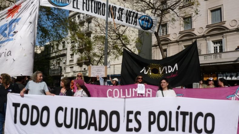 feminismos y deudas