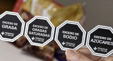 La batalla por los octógonos: qué puede pasar si se elimina el etiquetado frontal