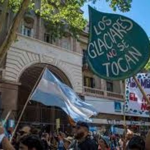 Casi 30 mil inscriptos para defender la ley de glaciares desde cada provincia del país 