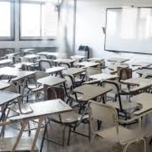 Universidades paralizadas en demanda por salarios y funcionamiento