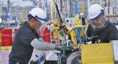 El empleo formal volvió a caer en diciembre por cuarto mes consecutivo 