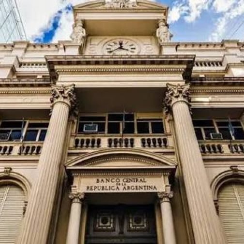 Ajuste o distribución: la batalla por la Carta Orgánica del Banco Central