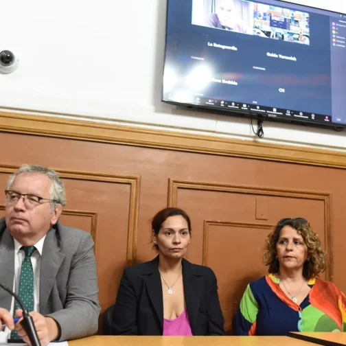 Pueblos fumigados: arrancó un juicio histórico por agrotóxicos