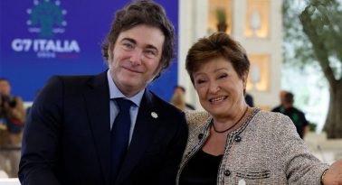 El trasfondo de la visita del FMI y las metas en la cuerda floja