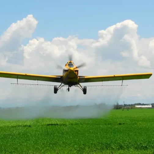 Postergan el primer juicio oral por fumigaciones con agrotóxicos 
