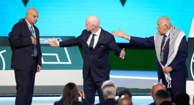 Mundial 2026: el show de la paz de Infantino y el álbum de figus a “precios Milei”

