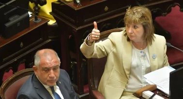 La «Ley Banelco» 2.0: Los peores fantasmas de la Alianza reciclados en clave libertaria