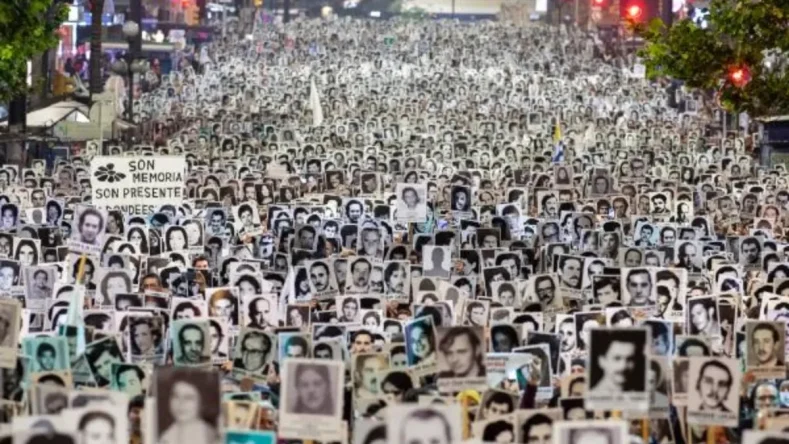 presente-imagenesdelsilencio_articulo.jpg_243313270