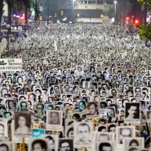 La “causa sagrada”: una multitud de uruguayos que camina contra el olvido 