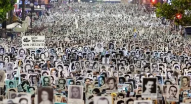 La “causa sagrada”: una multitud de uruguayos que camina contra el olvido 
