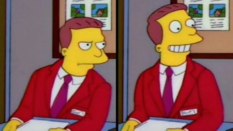El abogado Lionel Hutz de Los Simpson aparece serio y luego sonriendo de forma forzada en esta conocida plantilla de meme.