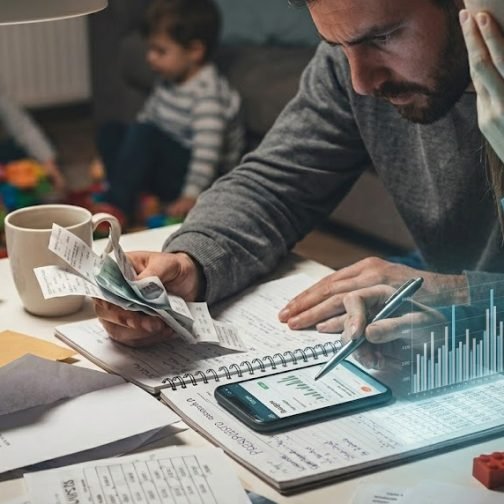 La UCA advierte que el “crecimiento” de Milei no genera empleo y cristaliza la pobreza crónica